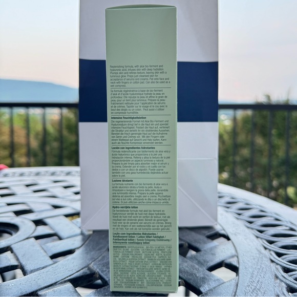 ❤️Clinique Moisture Surge Lotion - Picture 2 of 3